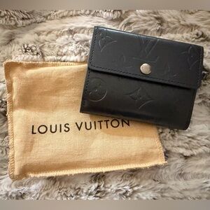 Louis Vuitton Matte Blue Vernis Card Holder w/ Entrupy COA
